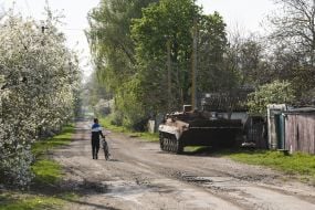 Remains of military equipment of the Russian occupiers in the village of Sloboda