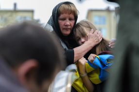 Farewell ceremony with fallen soldiers