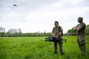 Presentation of anti-drone rifle