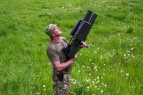 Presentation of anti-drone rifle