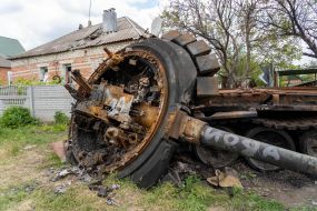 A tank of the Russian occupiers was blown up on one of the streets of the village of Mala Rohan