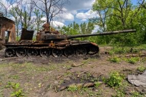 T-72 tank blown up in the village of Biskvitne