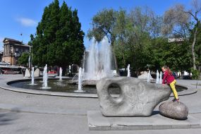 Фонтан життя у Запоріжжі