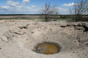 Funnel from the projectile