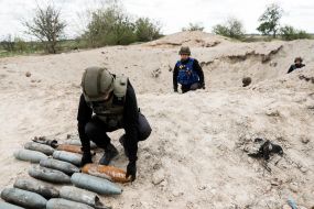 Sappers detonate unexploded ordnance in Borodyanka