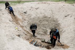 Sappers detonate unexploded ordnance in Borodyanka