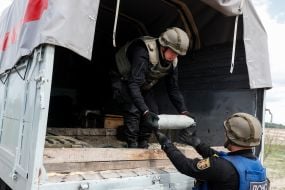 Sappers detonate unexploded ordnance in Borodyanka