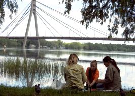 People have a rest in Natalka park