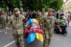 Церемонія прощання з загиблими воїнами Сергієм Готрою та Денисом Кофелем