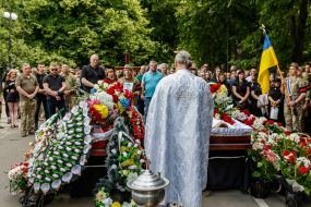 Церемонія прощання з загиблими воїнами Сергієм Готрою та Денисом Кофелем