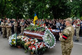 Церемонія прощання з загиблими воїнами Сергієм Готрою та Денисом Кофелем