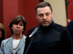 Catherine Colonna, Denis Monastyrsky