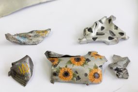 Drawings on the wreckage of downed missiles