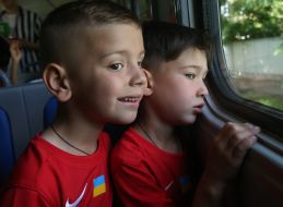 Kyiv Children's Railway resumes train and passenger traffic in Syretsky Park in Kyiv