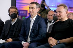 Karl Lauterbach, Viktor Lyashko, Andriy Sadovy