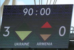 Information scoreboard with match score