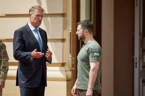 Volodymyr Zelenskyy and Klaus Johannis