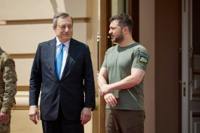 Volodymyr Zelenskyy and Mario Draghi