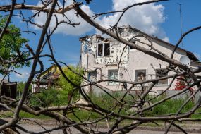 Разрушенный дом