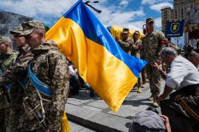 Прощание с командиром батальона "Карпатська січ" Олегом Куциным в Киеве