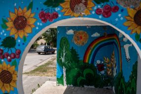Traces from fragments at a transport stop in Moshchun village (Kyiv region)