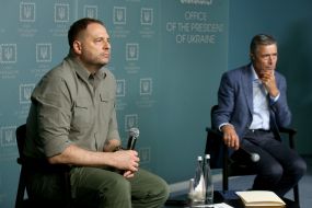 Andriy Yermak and Anders Fogh Rasmussen