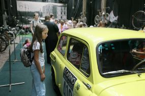 Children in the museum "Retro Garage"