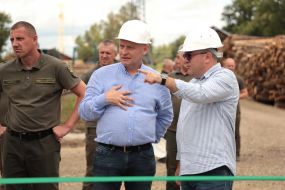 Ihor Lazorko, Aleksandr Matusevich, Igorʹ Fris