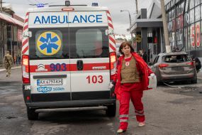An ambulance doctor at the Barabashovo market in Kharkiv