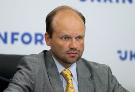 Дмитро Гузій