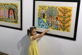 Exhibition of Maria Prymachenko's works "I am giving to Ukraine!" in Lviv