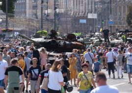 "Parade" of destroyed Russian military equipment on Khreschatyk