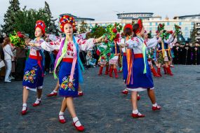 Artists of the Honored Academic Transcarpathian Folk Choir
