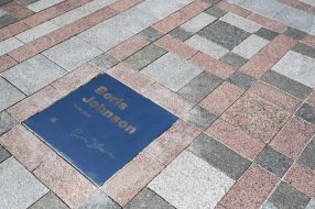 Sign in honor of Boris Johnson in Kyiv