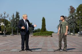 Volodymyr Zelenskyy, Borys Johnson