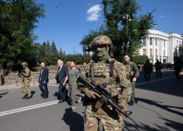 Volodymyr Zelenskyy, Borys Johnson