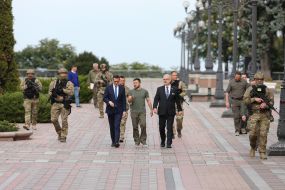 Egils Levits, Volodymyr Zelenskyi and Mateusz Moravetskyi