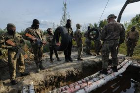 Military training for civilians in the Lviv region