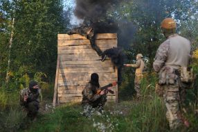 Military training for civilians in the Lviv region