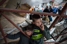 Children in the de-occupied Izyum city