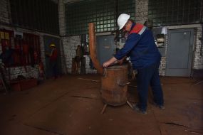 Production of potbelly stoves for heating shelters in Lviv