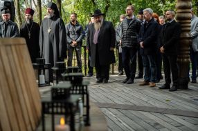 Asman Moshe-Reuven and Oleksandr Tkachenko