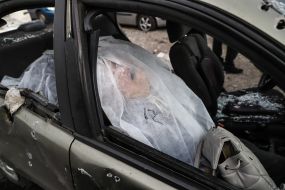 Труп людини в автомобілі в розбитій колоні машин з цивільними в Запоріжжі