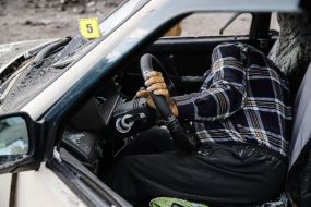 Труп людини в автомобілі в розбитій колоні машин з цивільними в Запоріжжі