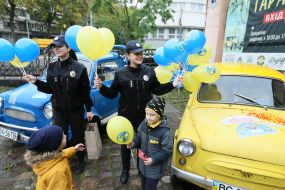Святкування «Дня народження Запорожця» для дітей