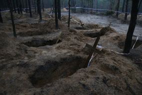 Place of mass grave of inhabitants killed by occupiers in Izyum