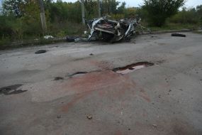 A car with civilians shot down by Russian occupiers in Izyum