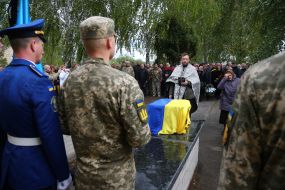 Церемония прощания с командиром "призраков Киева", военным летчиком Михаилом Матюшенко