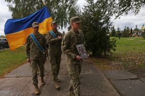 Церемония прощания с командиром "призраков Киева", военным летчиком Михаилом Матюшенко