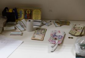 Деньги для выплаты пенсий в отделении Укрпочты  в Изюме